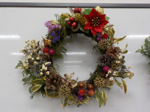 リース作り写真
